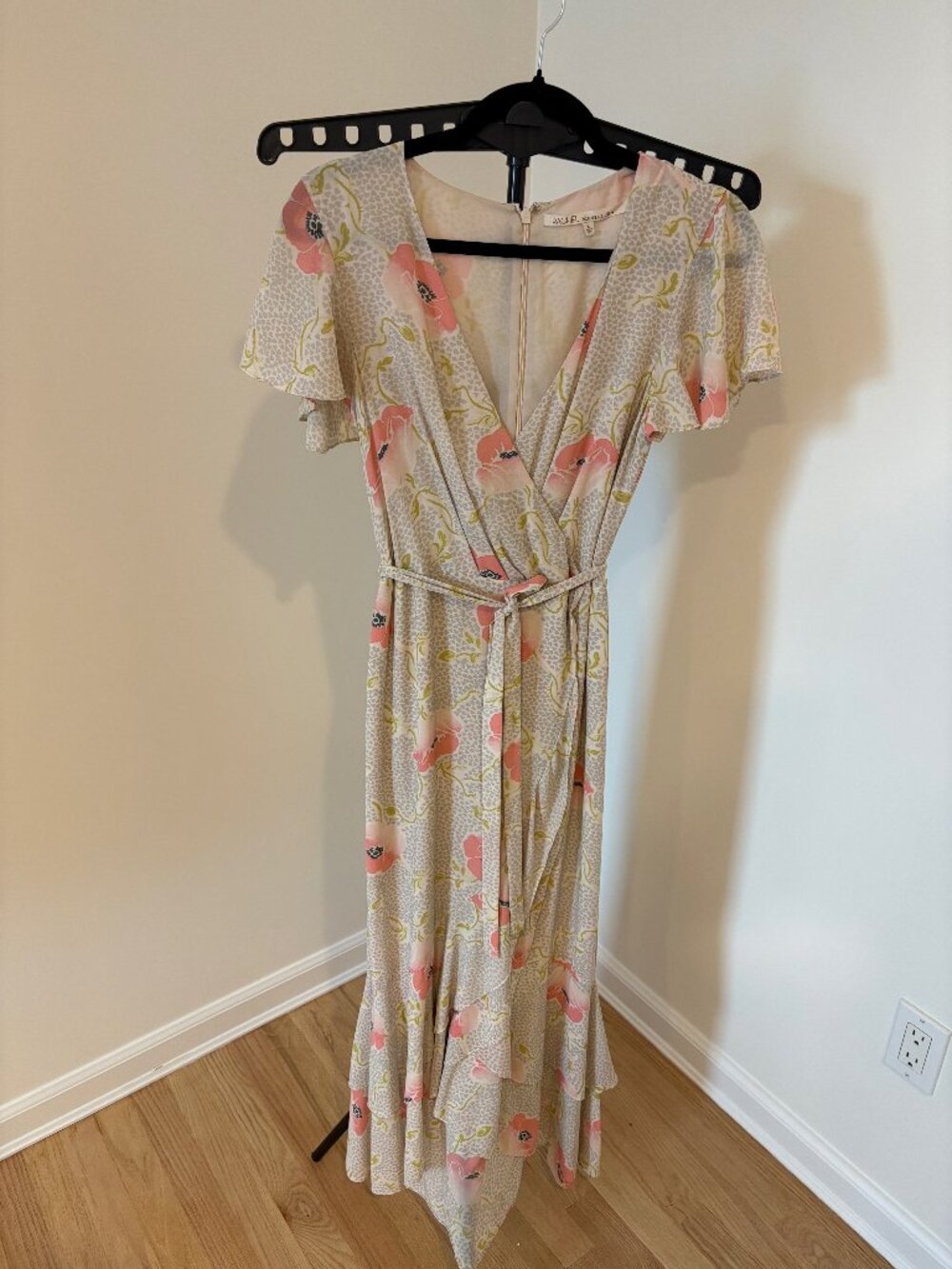 🌸 RACHEL by Rachel Roy Floral Dress with Flutter Sleeves & Tie Waist - Size 6